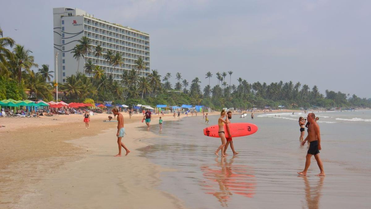 Alma Beach Hotel Weligama Kültér fotó