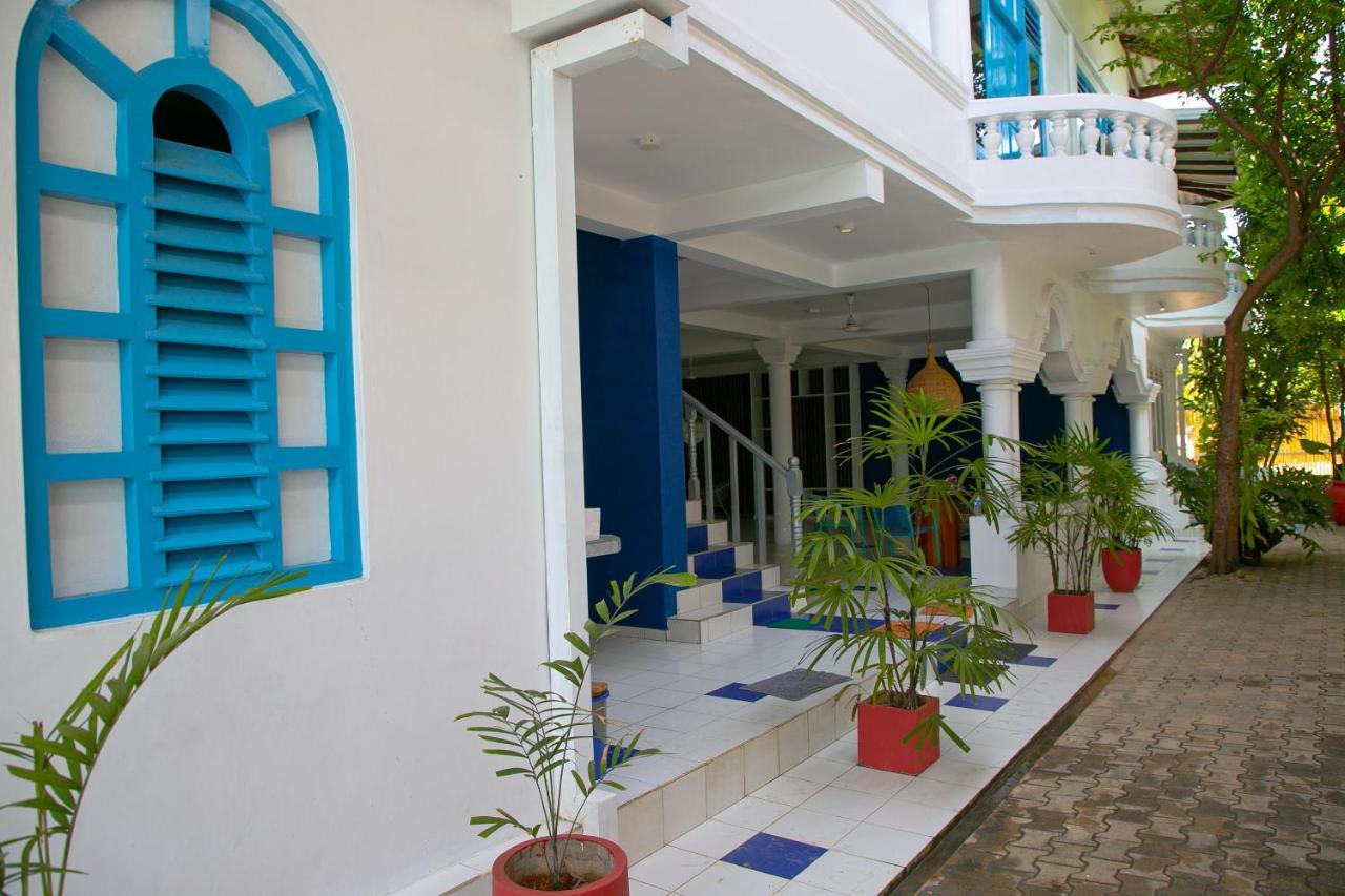 Alma Beach Hotel Weligama Kültér fotó