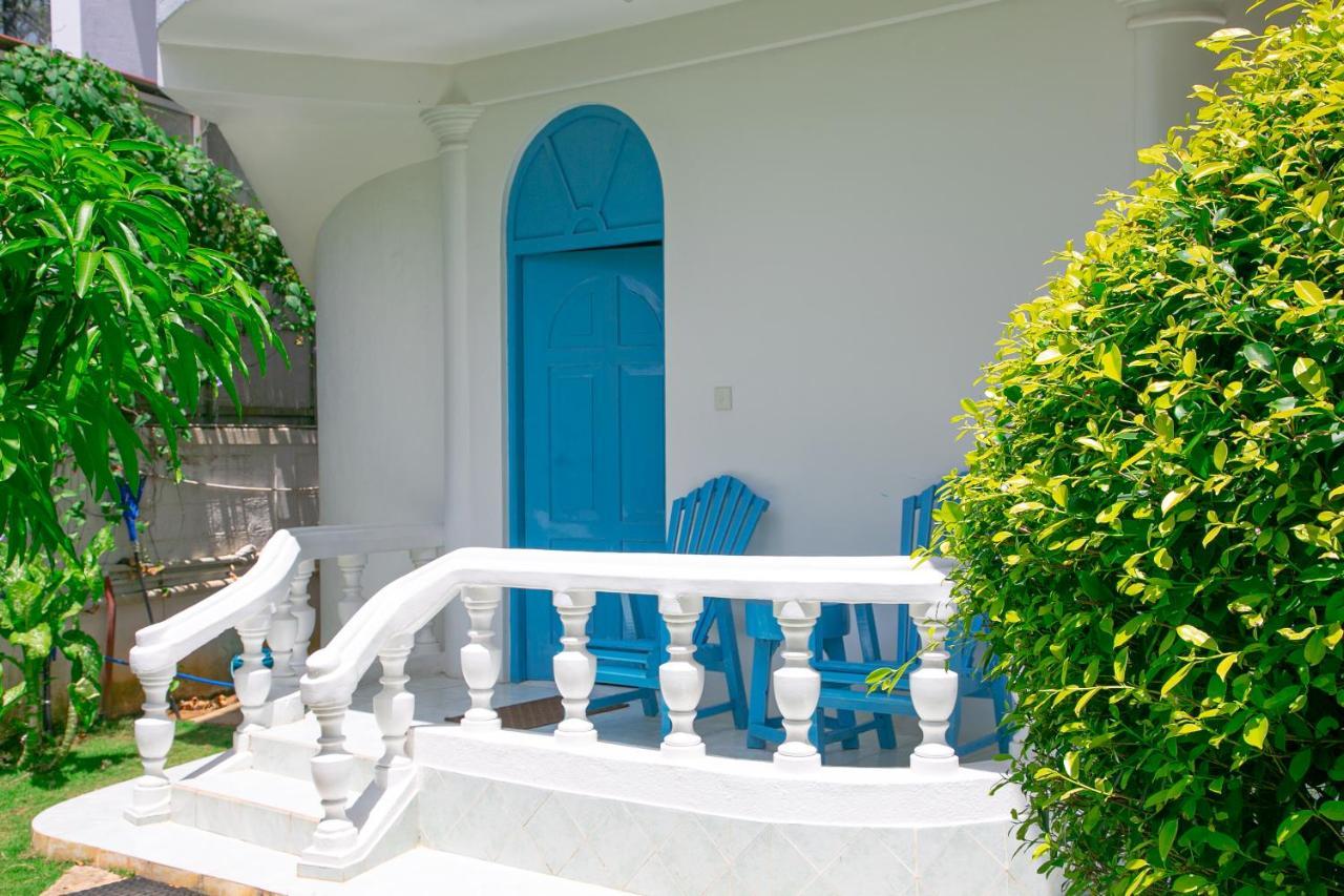 Alma Beach Hotel Weligama Kültér fotó